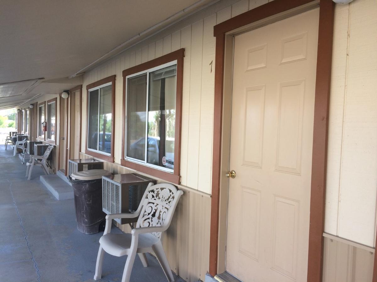 Crimson Hills Motel Parowan Dış mekan fotoğraf