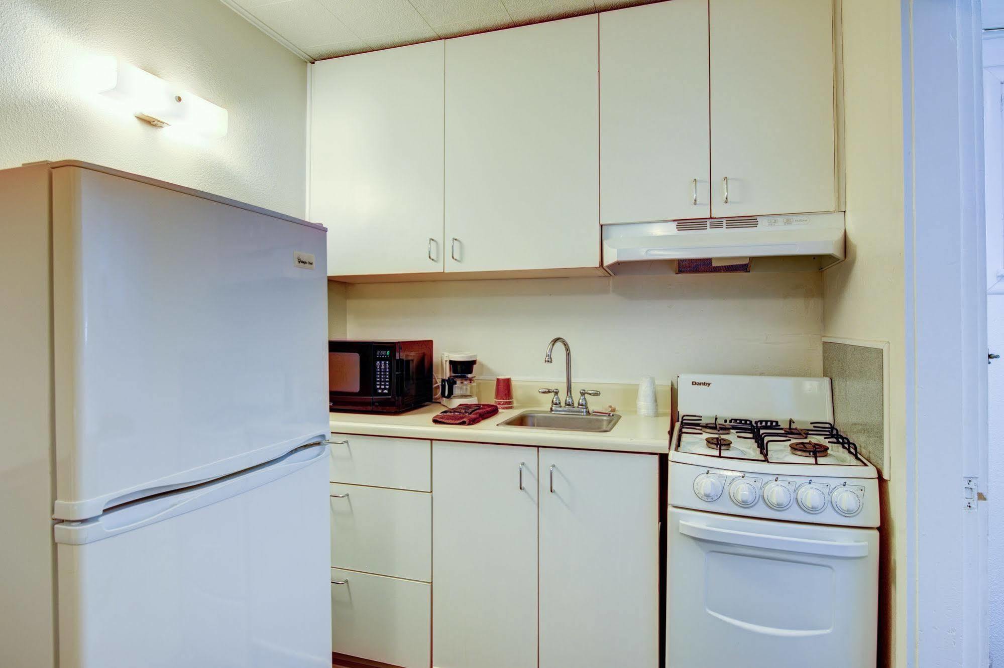 Crimson Hills Motel Parowan Dış mekan fotoğraf